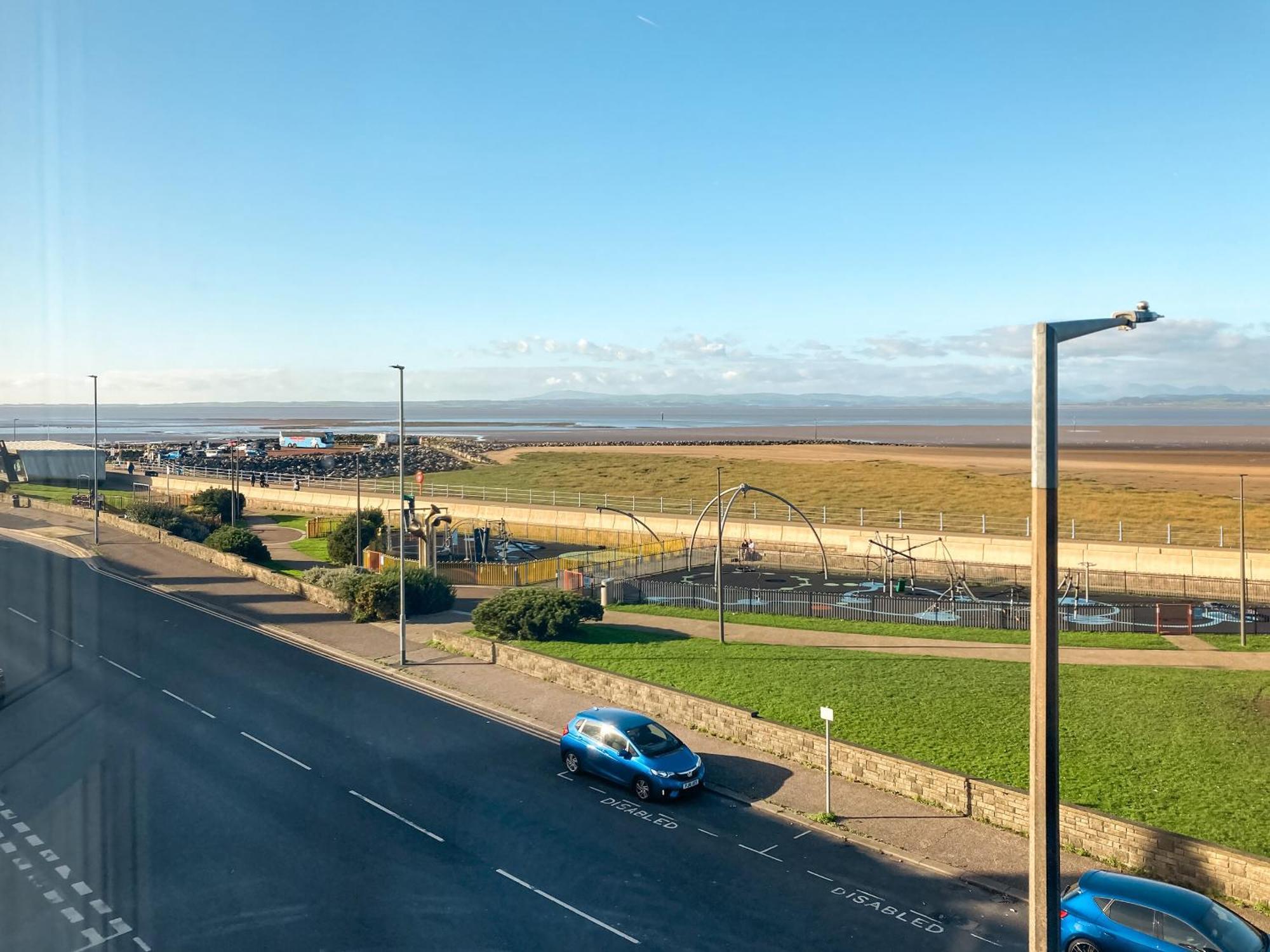 Blue Sands Morecambe Bagian luar foto