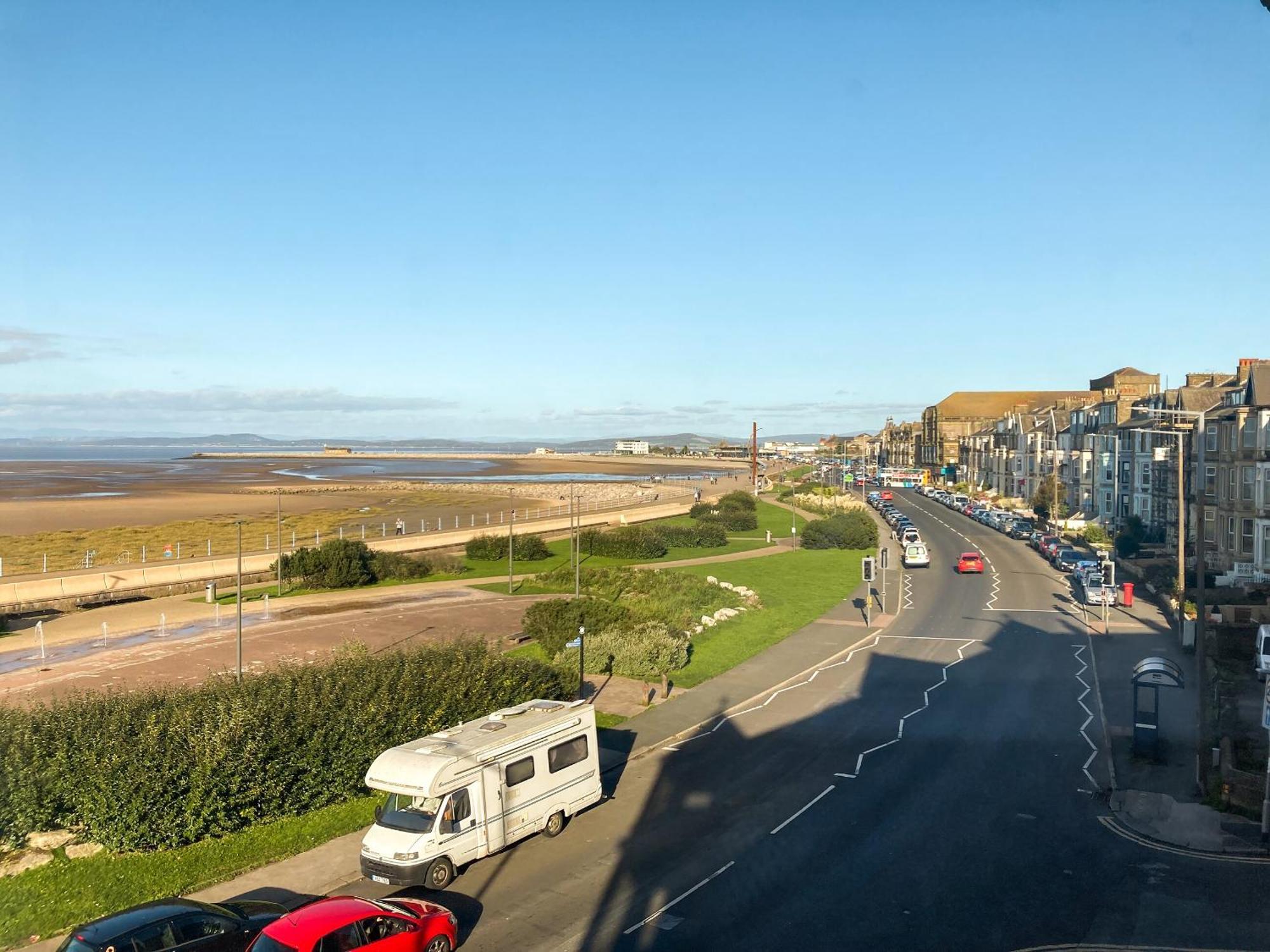 Blue Sands Morecambe Bagian luar foto