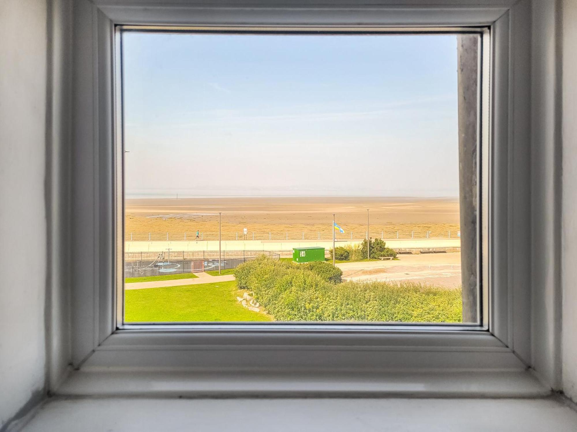 Blue Sands Morecambe Bagian luar foto